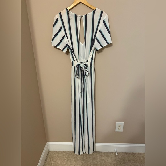 Crystal Sky Women's Size 13 Striped Jumpsuit with Tie Belt Casual Chic - Picture 5 of 5